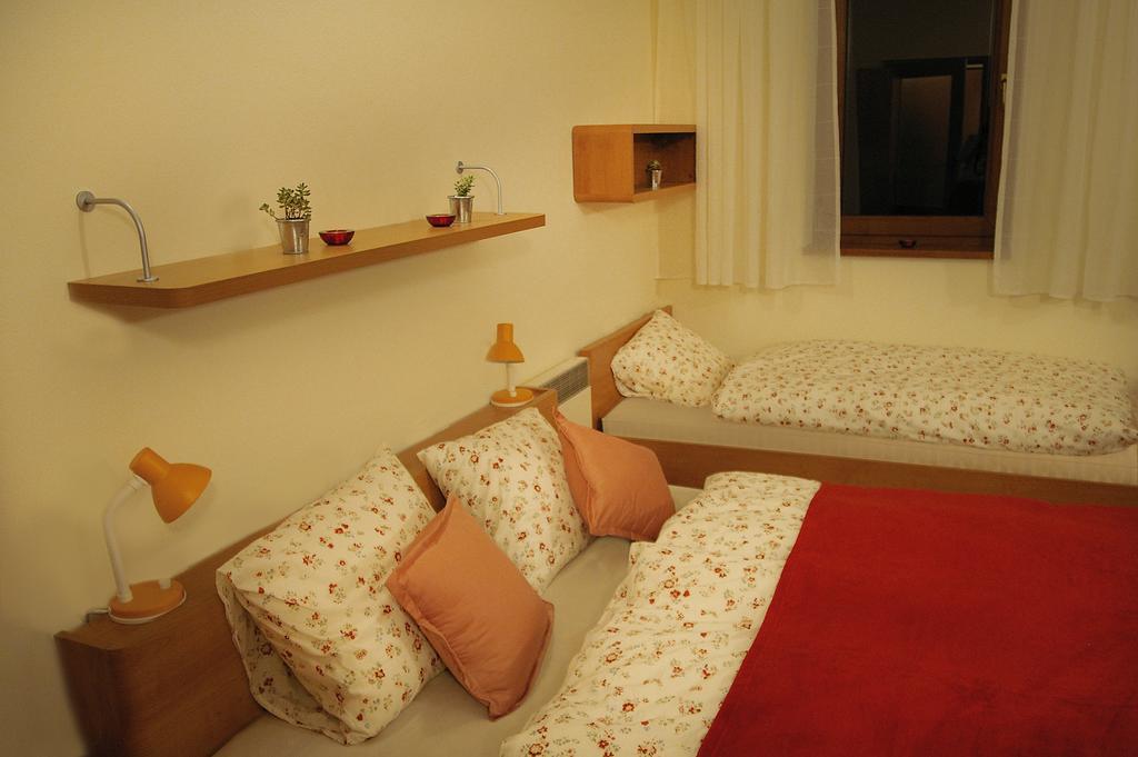 Apartman 302 Oszczadnica Zewnętrze zdjęcie